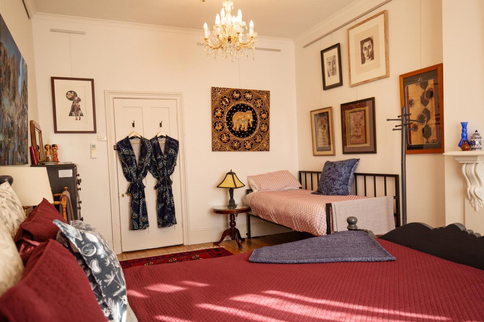 Assemblage Boutique Art B & B Хоубарт Екстериор снимка